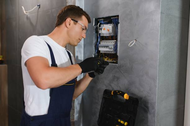 Best Local Electrician Companies  in Covedale, OH